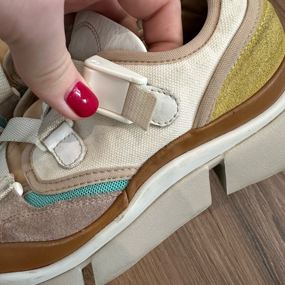 Chloe - Sonnie Sneakers - Picture 13 of 14
